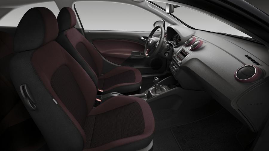  Seat Ibiza 2015 года  (фото 8 из 35)